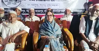 ভোট চুরি ঠেকাতে ভোটারদের কেন্দ্র পাহারার আহ্বান রুমিন ফারহানার